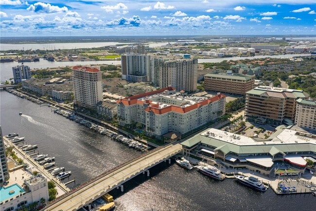 property at 700 S Harbour Island Blvd