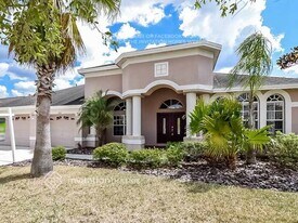 1845 Beaconsfield Dr in Wesley Chapel, FL - Building Photo