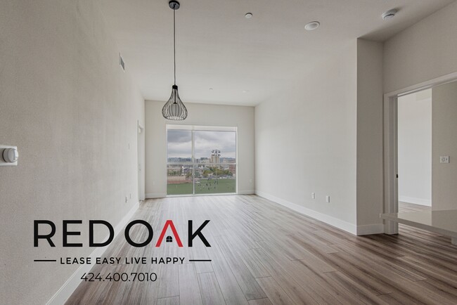 property at 1331 W 7th St