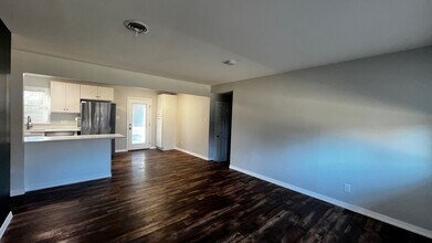 2853 N Shore Dr in Suffolk, VA - Building Photo - Building Photo