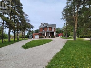 4505 County Rd 124 in Collingwood, ON - Building Photo - Building Photo