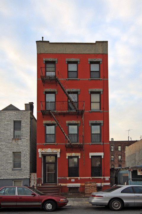 833 Monroe St in Brooklyn, NY - Building Photo