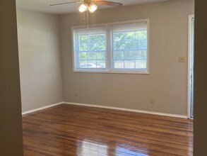 1490 Cedar Creek Ln in Riverdale, GA - Building Photo - Building Photo