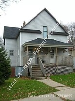 140 Eastern Ave NE