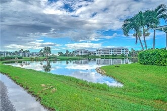 331 Golfview Cir in Stuart, FL - Building Photo - Building Photo