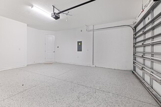 4547 Ancona Way in Wesley Chapel, FL - Building Photo - Building Photo