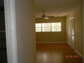 3351 S Palm Aire Dr-Unit -205 in Pompano Beach, FL - Building Photo - Building Photo