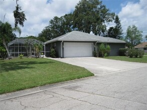 4540 3rd Ave Dr E in Bradenton, FL - Building Photo - Building Photo