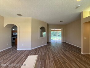 3355 Abeline Rd in Spring Hill, FL - Building Photo - Building Photo