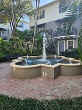 2309 NE 9th Ave in Wilton Manors, FL - Foto de edificio - Building Photo