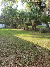 10385 Lynnwood Ave in Lake Wales, FL - Building Photo - Building Photo