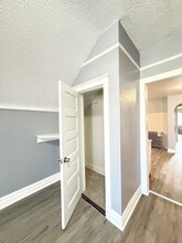 2334 S Ridgeway Ave, Unit #2 in Chicago, IL - Foto de edificio - Building Photo
