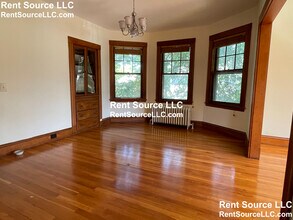 111 Russett Rd in Boston, MA - Building Photo - Building Photo