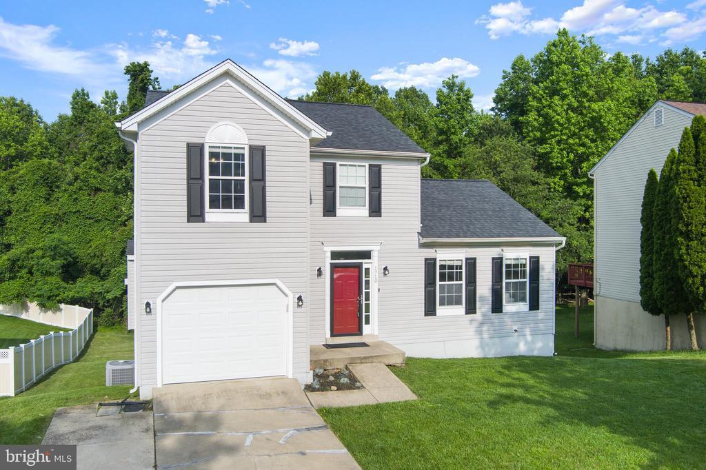 1710 Bradmoore Dr in District Heights, MD - Building Photo