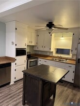 9131 Mapleview Ave in Richmond, VA - Building Photo - Building Photo