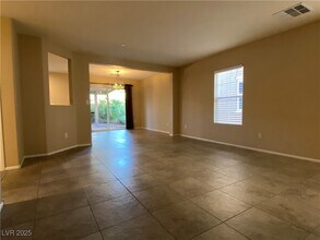 976 Harbor Ave in Henderson, NV - Building Photo - Building Photo