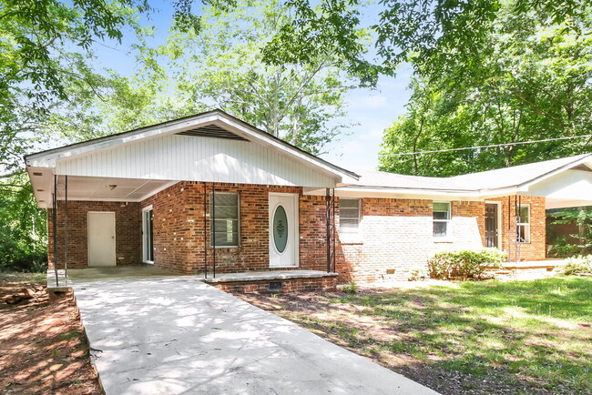 property at 5141 Hillside Dr NW