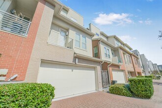 5425 Hidalgo St in Houston, TX - Building Photo - Building Photo