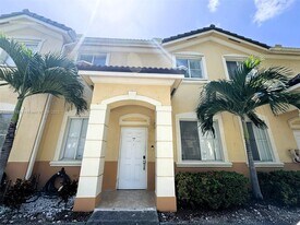 7020 NW 177th St in Miami Gardens, FL - Building Photo