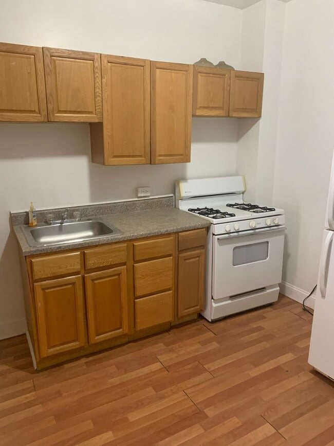 1339 S 46th St in Philadelphia, PA - Building Photo - Building Photo