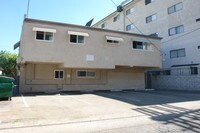 Sherman Oaks Moorpark Apartments photo'