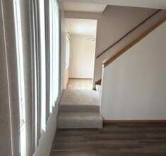 7018 100th St in Chicago Ridge, IL - Building Photo - Building Photo