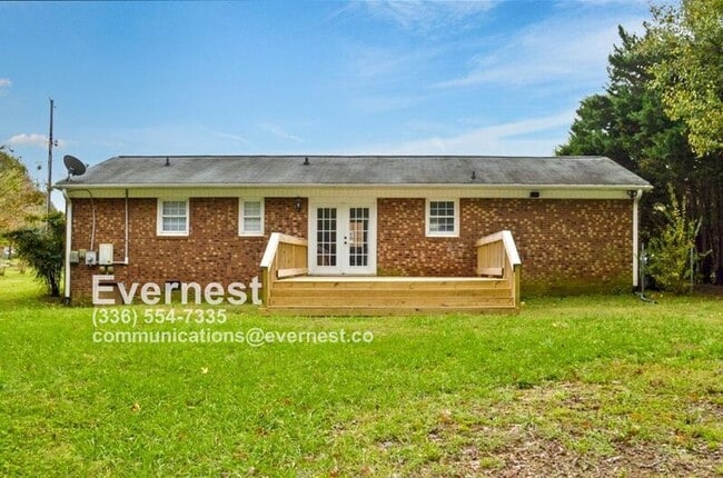property at 3794 Walnut Ridge Dr