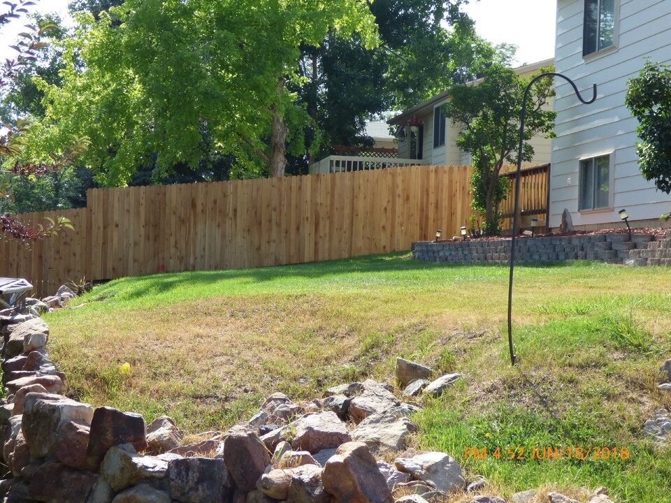 9114 W Monticello Ave in Littleton, CO - Foto de edificio