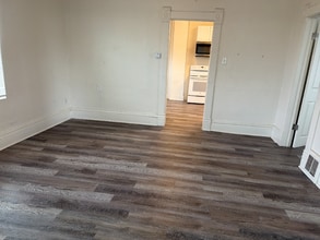 2130 4th Ave, Unit A in Greeley, CO - Building Photo - Building Photo