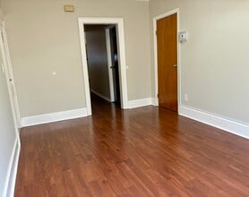 42 Primrose St in White Plains, NY - Foto de edificio - Building Photo