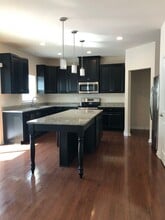 7419 Wicks Rd in Williamsburg, VA - Building Photo - Building Photo