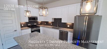 12028 Iron Holw St in Socorro, TX - Building Photo - Building Photo