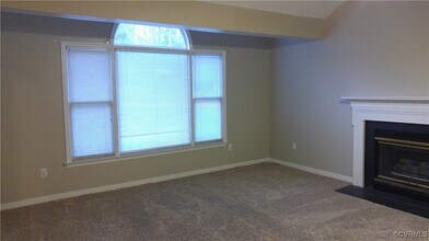 7631 Kentucky Derby Dr in Midlothian, VA - Building Photo - Building Photo