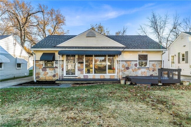 property at 13813 Leroy Ave