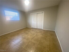 12607 First St in Ft. Myers, FL - Building Photo - Building Photo