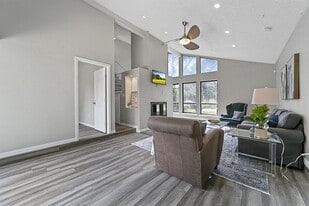 5330 Daytona Dr in Garland, TX - Building Photo