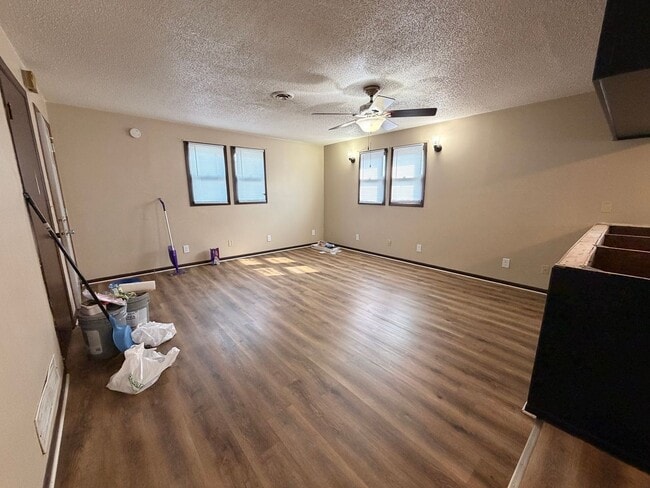 1402 S 24th St in Fort Dodge, IA - Building Photo - Building Photo