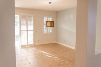1284 Hometown Dr in Vero Beach, FL - Building Photo - Building Photo