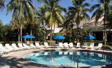 4650 Hawks Nest Way in Naples, FL - Building Photo - Building Photo