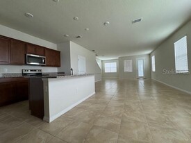 5690 Wooden Pine Dr in Orlando, FL - Foto de edificio - Building Photo