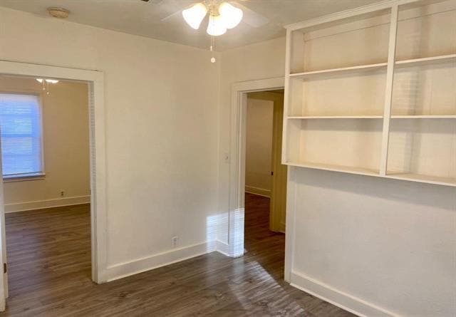 property at 905 E Sycamore St