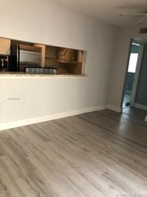 4529 Treehouse Ln-Unit -D in Tamarac, FL - Building Photo - Building Photo