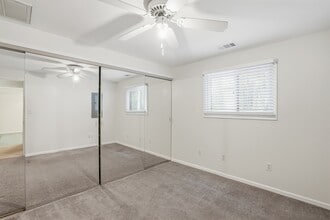 208 Penrose Dr in Savannah, GA - Building Photo - Building Photo