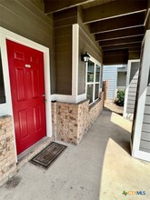 134 Wainscot Oak Wy in San Marcos, TX - Building Photo - Building Photo