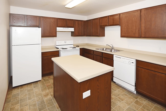 Keeneland Village Apartments