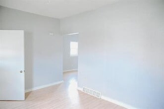 2405 Blondo St in Omaha, NE - Building Photo - Building Photo