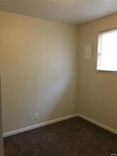 239 12th St in Wood River, IL - Building Photo - Building Photo