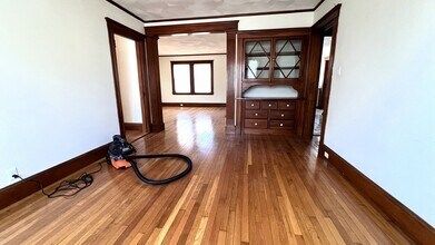 66 Willow St in Quincy, MA - Building Photo - Building Photo