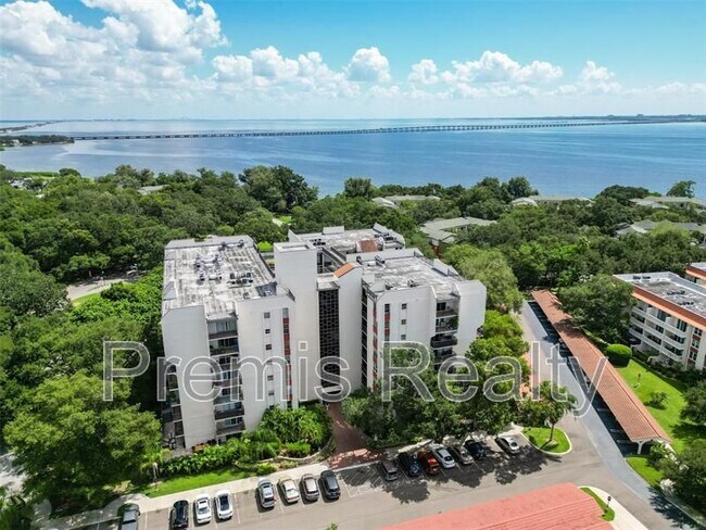 2699 Seville Blvd in Clearwater, FL - Building Photo - Building Photo