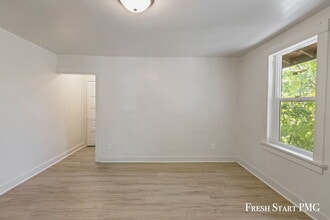 280 Irwin Ave in Muskegon, MI - Building Photo - Building Photo